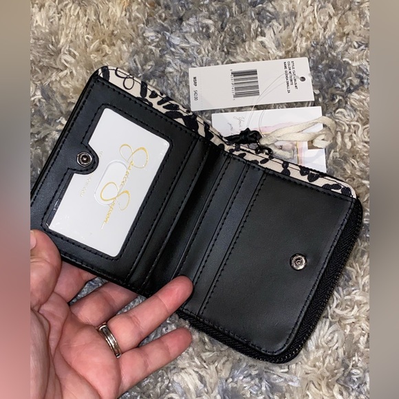 NWT Jessica Simpson wallet - Picture 5 of 10